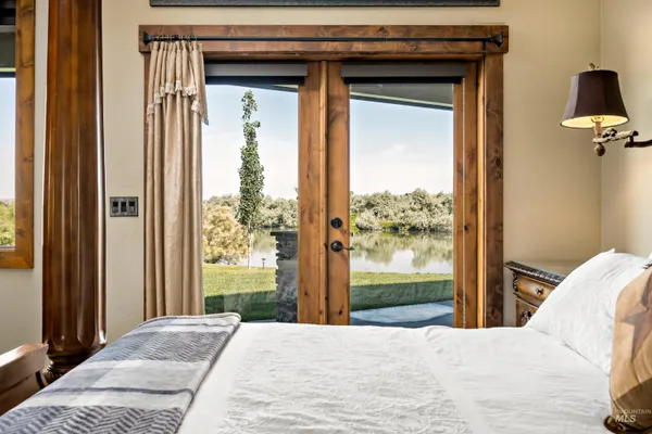 $1,995,000 | 1964 River Road, Homedale, ID 83628