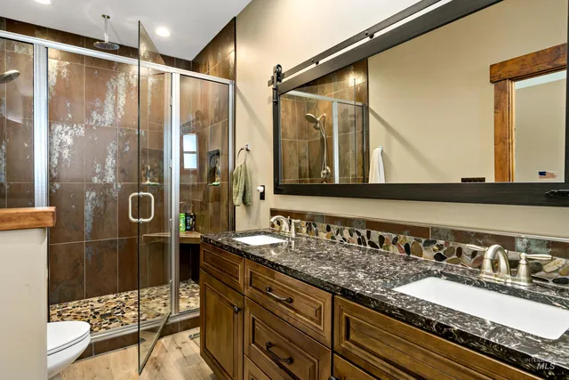 $1,995,000 | 1964 River Road, Homedale, ID 83628