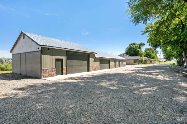 $1,995,000 | 1964 River Road, Homedale, ID 83628