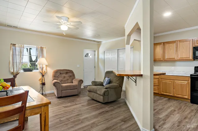 $1,995,000 | 1964 River Road, Homedale, ID 83628