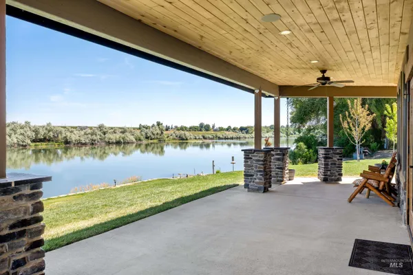 $1,995,000 | 1964 River Road, Homedale, ID 83628