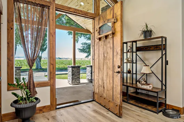 $1,995,000 | 1964 River Road, Homedale, ID 83628