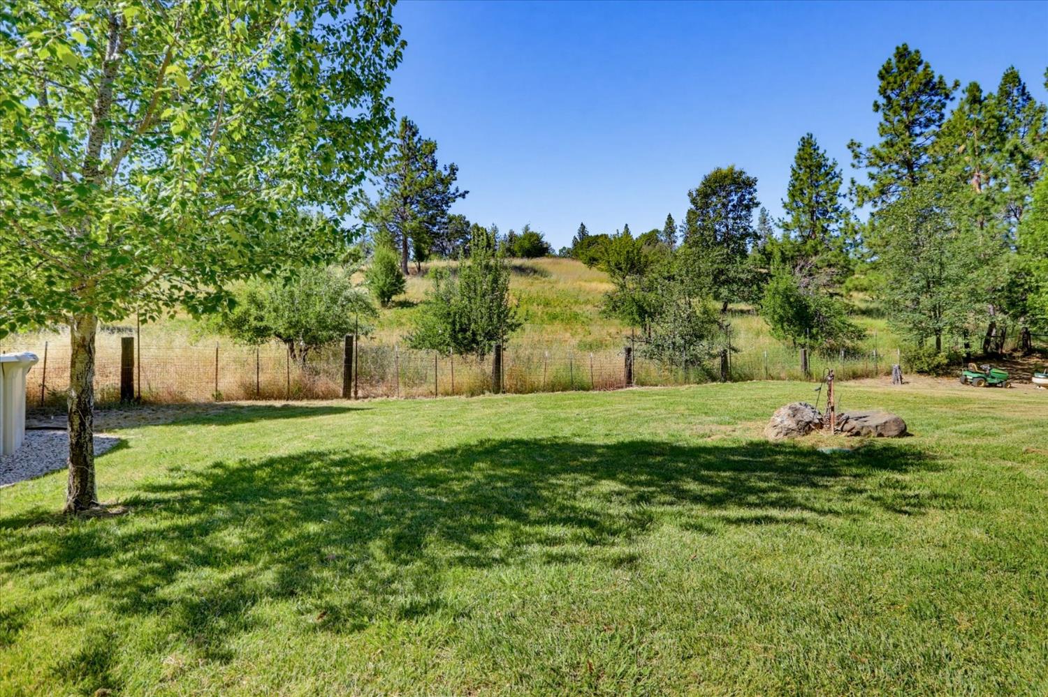 665 Gladycon Road Colfax, CA 95713 - Photo 5 of 57