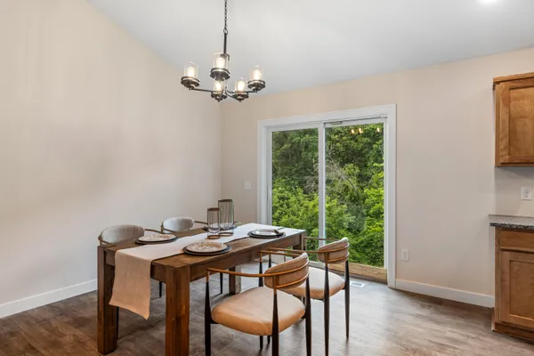 $319,999 | S1546 Shawnee Drive, Unit B, Alma, WI 54610