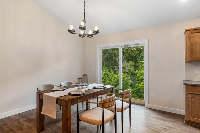 $319,999 | S1546 Shawnee Drive, Unit B, Alma, WI 54610