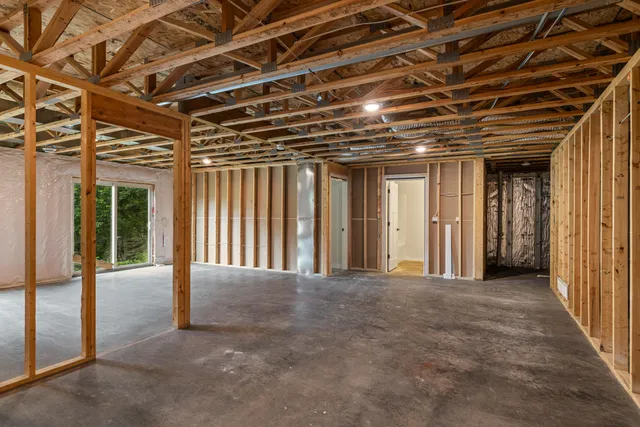 $319,999 | S1546 Shawnee Drive, Unit B, Alma, WI 54610