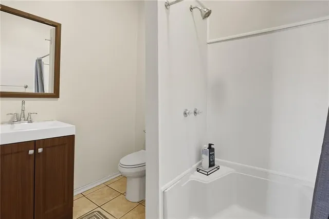 $190,000 | 715 North 10th Street, Leavenworth, KS 66048