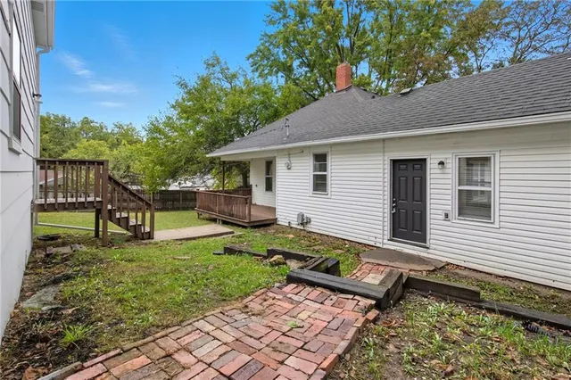 $190,000 | 715 North 10th Street, Leavenworth, KS 66048