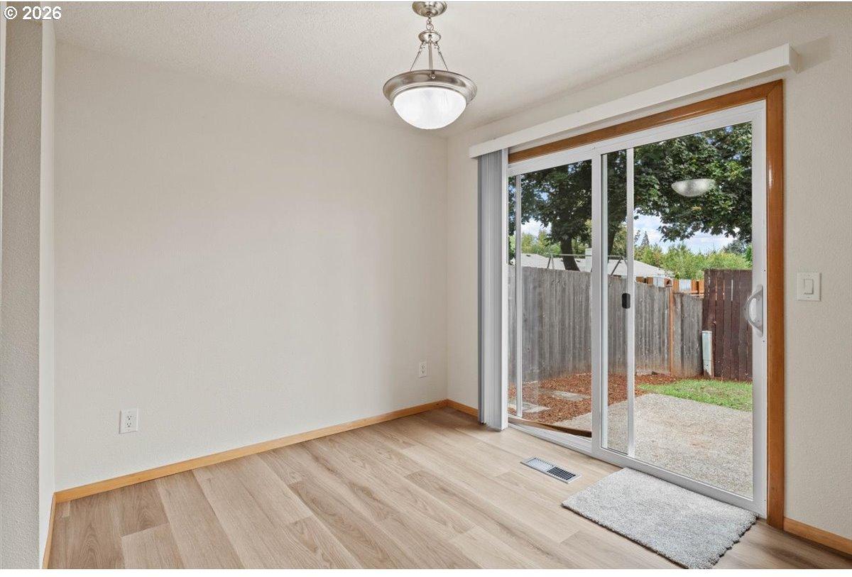 5122 Sunnyside Road Southeast Salem, OR 97306 - Photo 15 of 41 Gallery Image 15