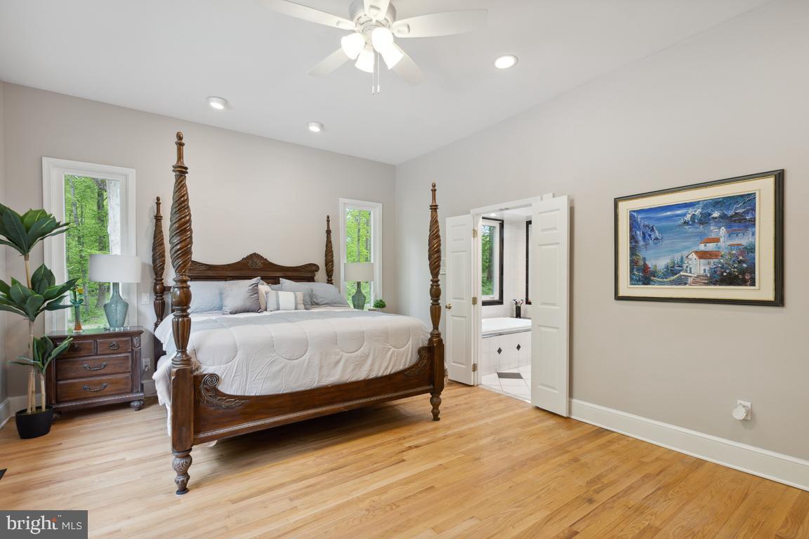 11901 Marmary Road Gaithersburg, MD 20878 - Photo 20 of 52 Gallery Image 20