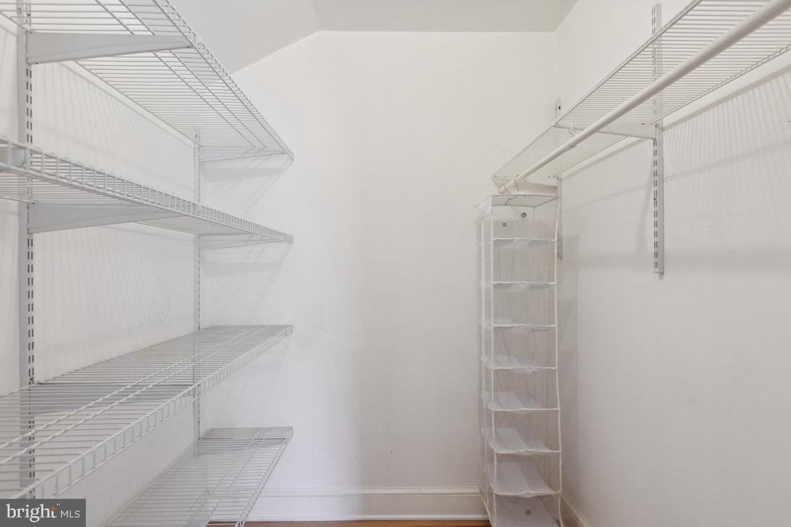 11901 Marmary Road Gaithersburg, MD 20878 - Photo 28 of 52 Gallery Image 28