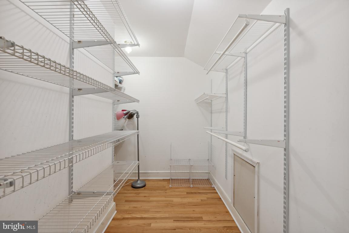 11901 Marmary Road Gaithersburg, MD 20878 - Photo 32 of 52 Gallery Image 32