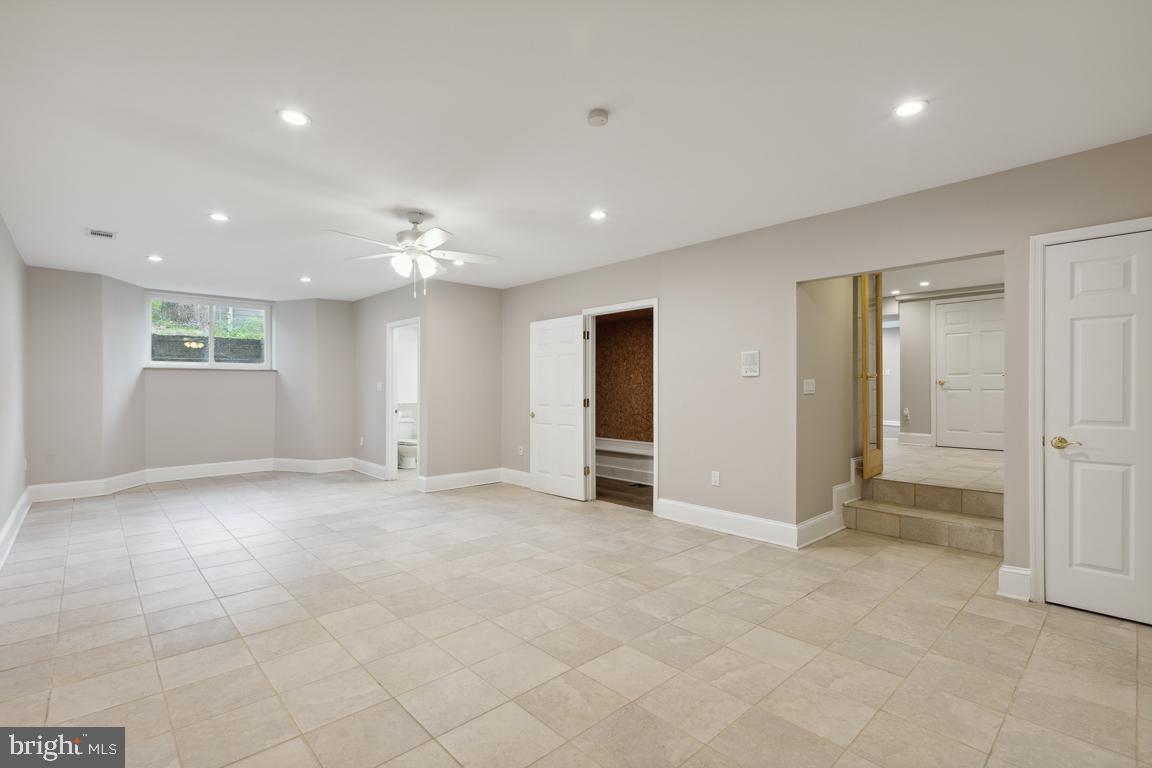 11901 Marmary Road Gaithersburg, MD 20878 - Photo 35 of 52 Gallery Image 35