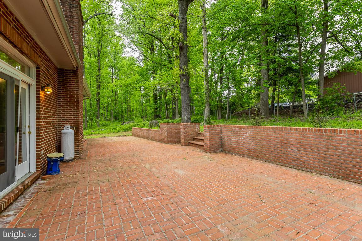 11901 Marmary Road Gaithersburg, MD 20878 - Photo 44 of 52 Gallery Image 44