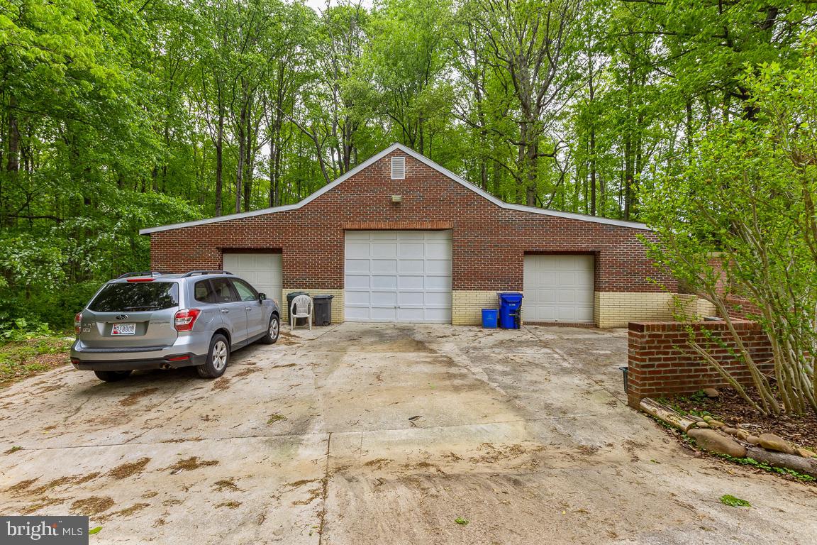 11901 Marmary Road Gaithersburg, MD 20878 - Photo 46 of 52 Gallery Image 46