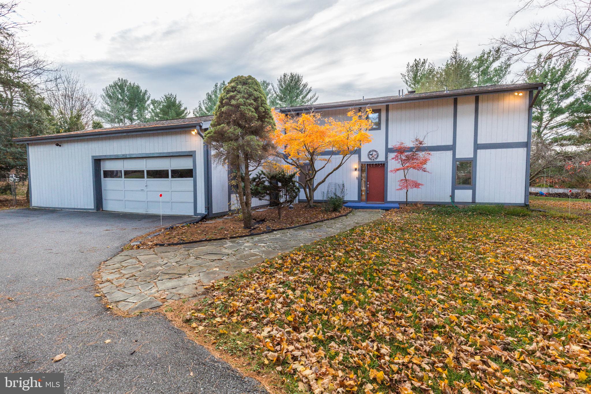 20811 Goshen Road Gaithersburg, MD 20882 - Photo 2 of 85 Gallery Image 2