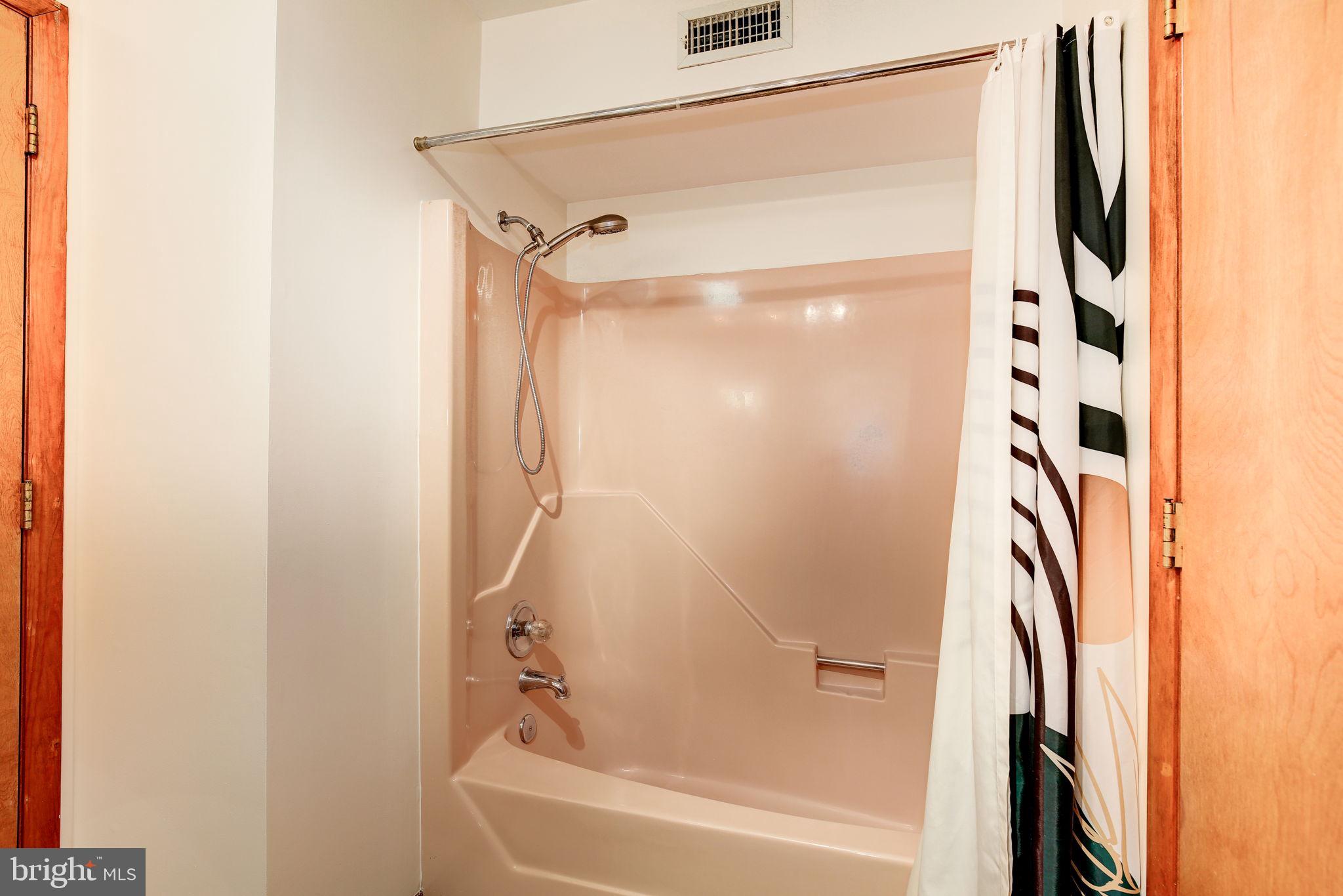 20811 Goshen Road Gaithersburg, MD 20882 - Photo 22 of 85 Gallery Image 22