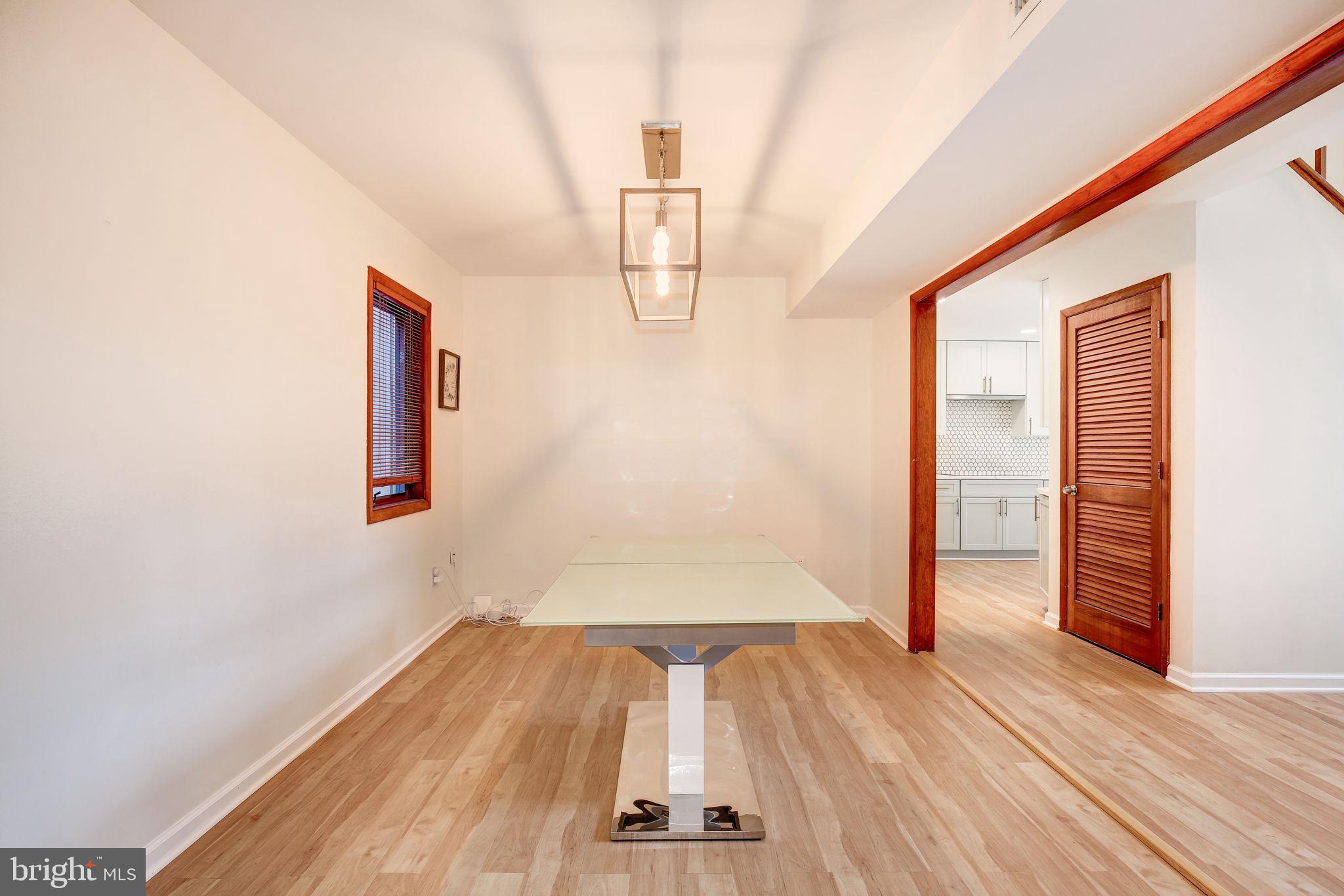 20811 Goshen Road Gaithersburg, MD 20882 - Photo 7 of 85 Gallery Image 7