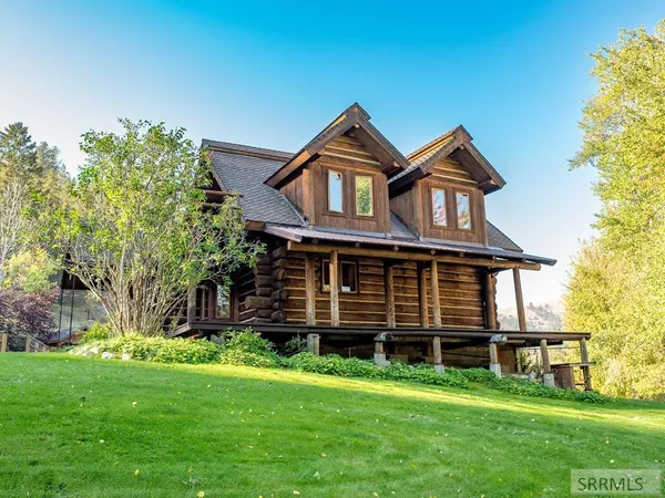 $2,250,000 | 261 4th Of July Creek Road, North Fork, ID 83466