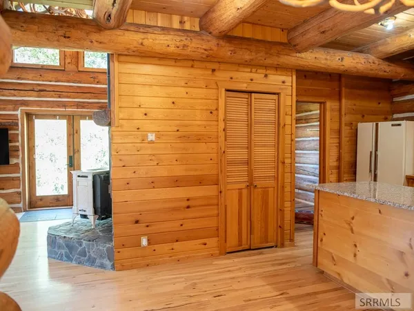 $2,250,000 | 261 4th Of July Creek Road, North Fork, ID 83466