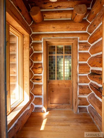 $2,400,000 | 261 4th Of July Creek Road, North Fork, ID 83466