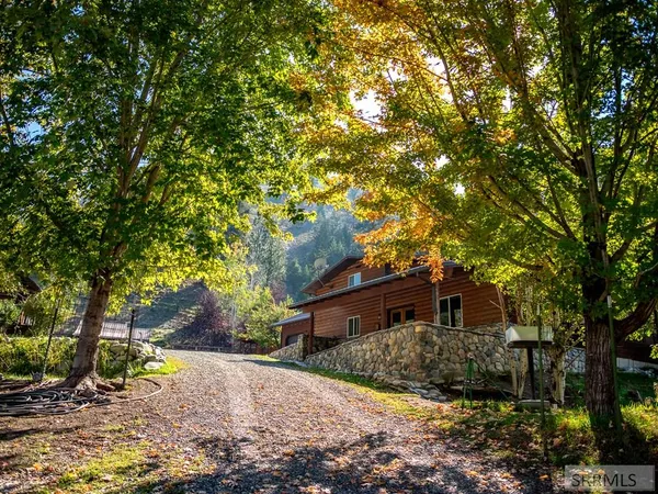 $2,250,000 | 261 4th Of July Creek Road, North Fork, ID 83466