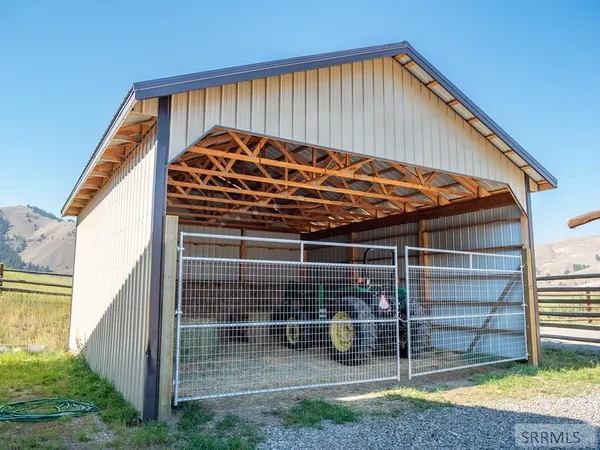 $2,250,000 | 261 4th Of July Creek Road, North Fork, ID 83466