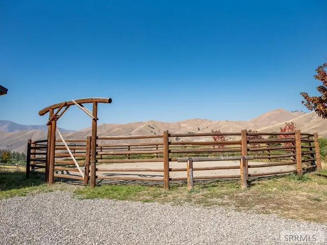 $2,400,000 | 261 4th Of July Creek Road, North Fork, ID 83466