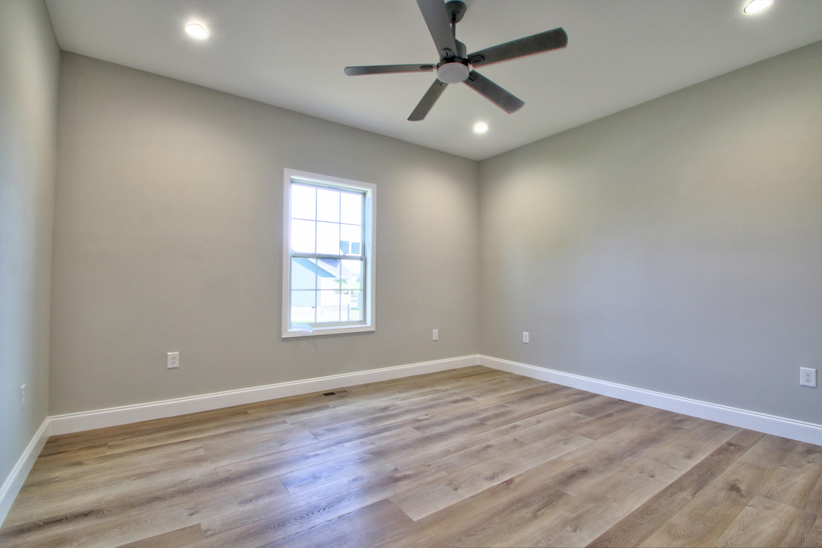853 Keller Road London, KY 40741 - Photo 16 of 33 32