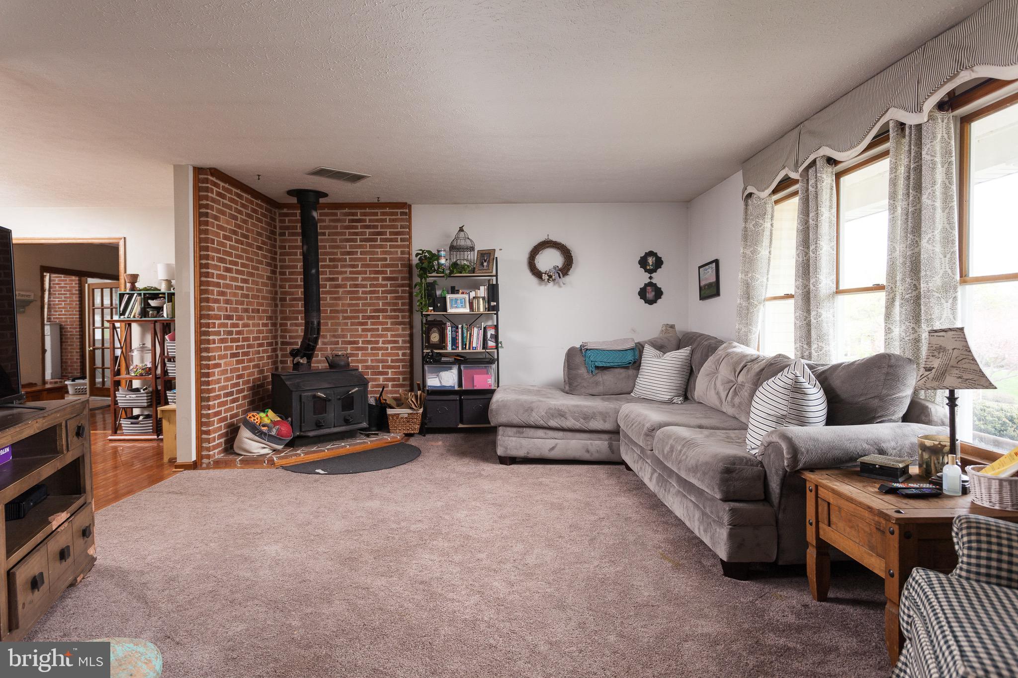 1614 Rolling Road Bel Air, MD 21014 - Photo 11 of 28 Living Room