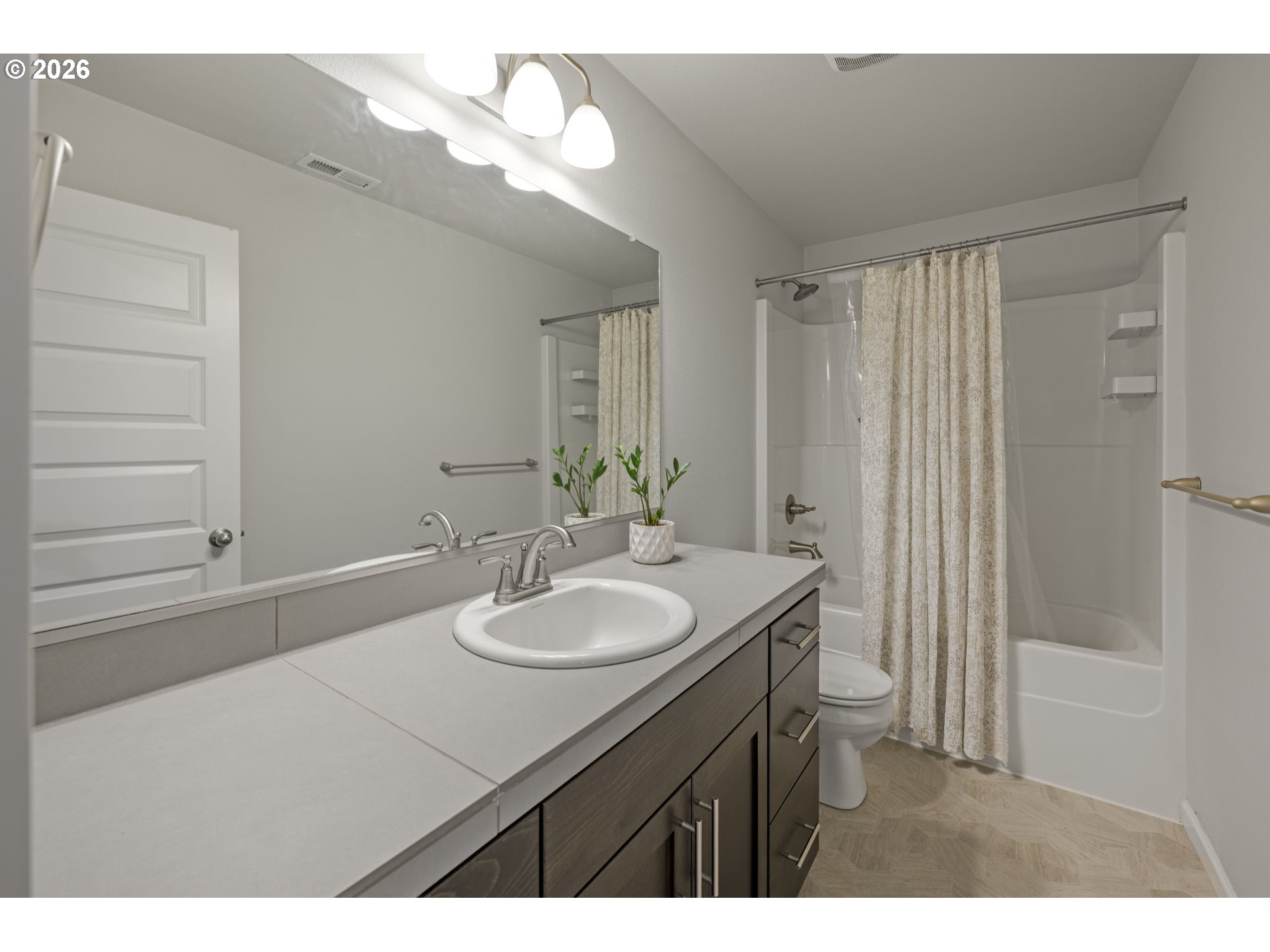 18529 Southwest Bluebird Lane Beaverton, OR 97003 - Photo 31 of 42 Bathroom