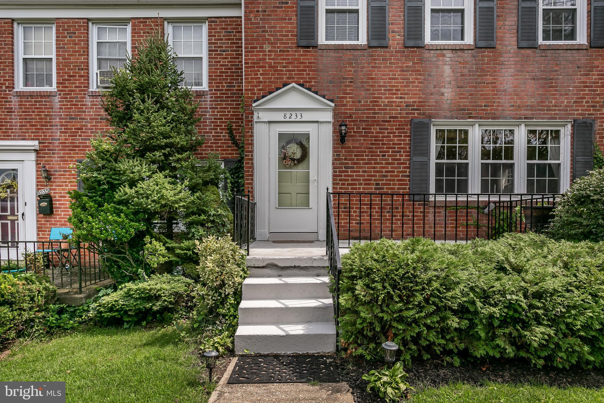 8233 Pleasant Plains Road Baltimore, MD 21286 - Photo 4 of 48 Gallery Image 4