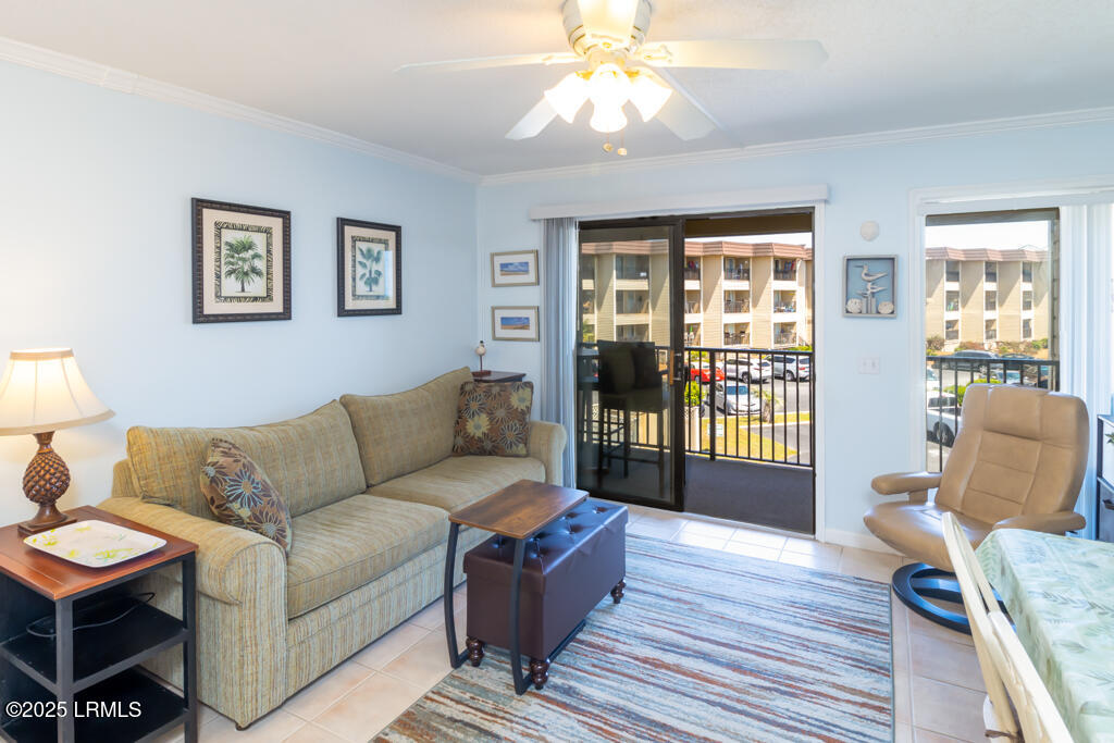 40 Folly Field Road, Unit 202B Hilton Head Island, SC 29928 - Photo 11 of 49 9W6A1649-Edit