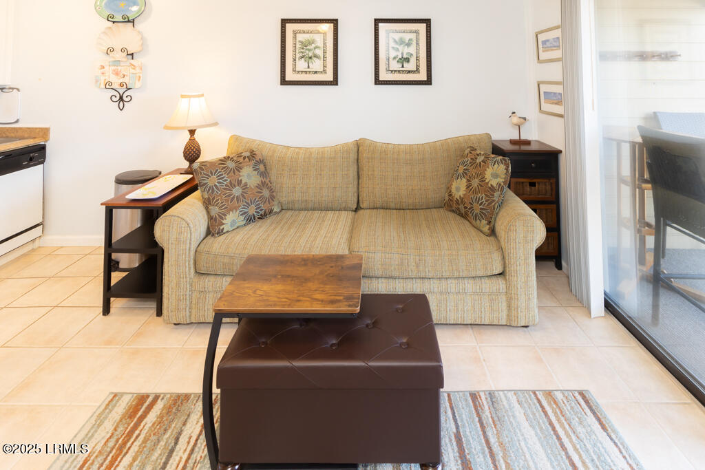 40 Folly Field Road, Unit 202B Hilton Head Island, SC 29928 - Photo 13 of 49 9W6A1658