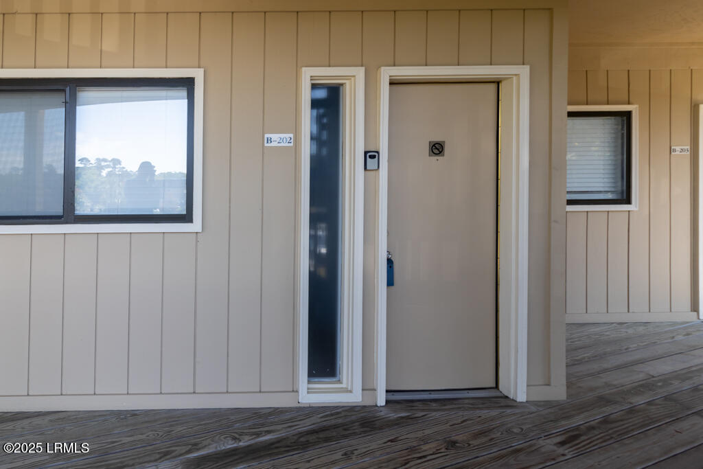 40 Folly Field Road, Unit 202B Hilton Head Island, SC 29928 - Photo 4 of 49 9W6A1764