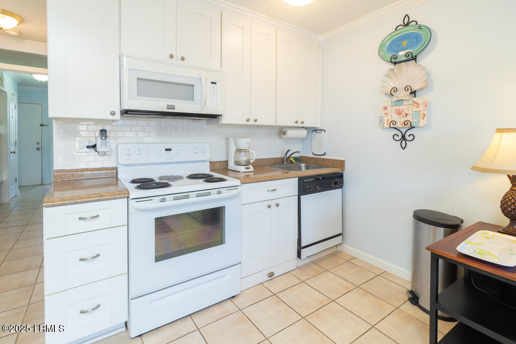 40 Folly Field Road, Unit 202B Hilton Head Island, SC 29928 - Photo 9 of 49 9W6A1661