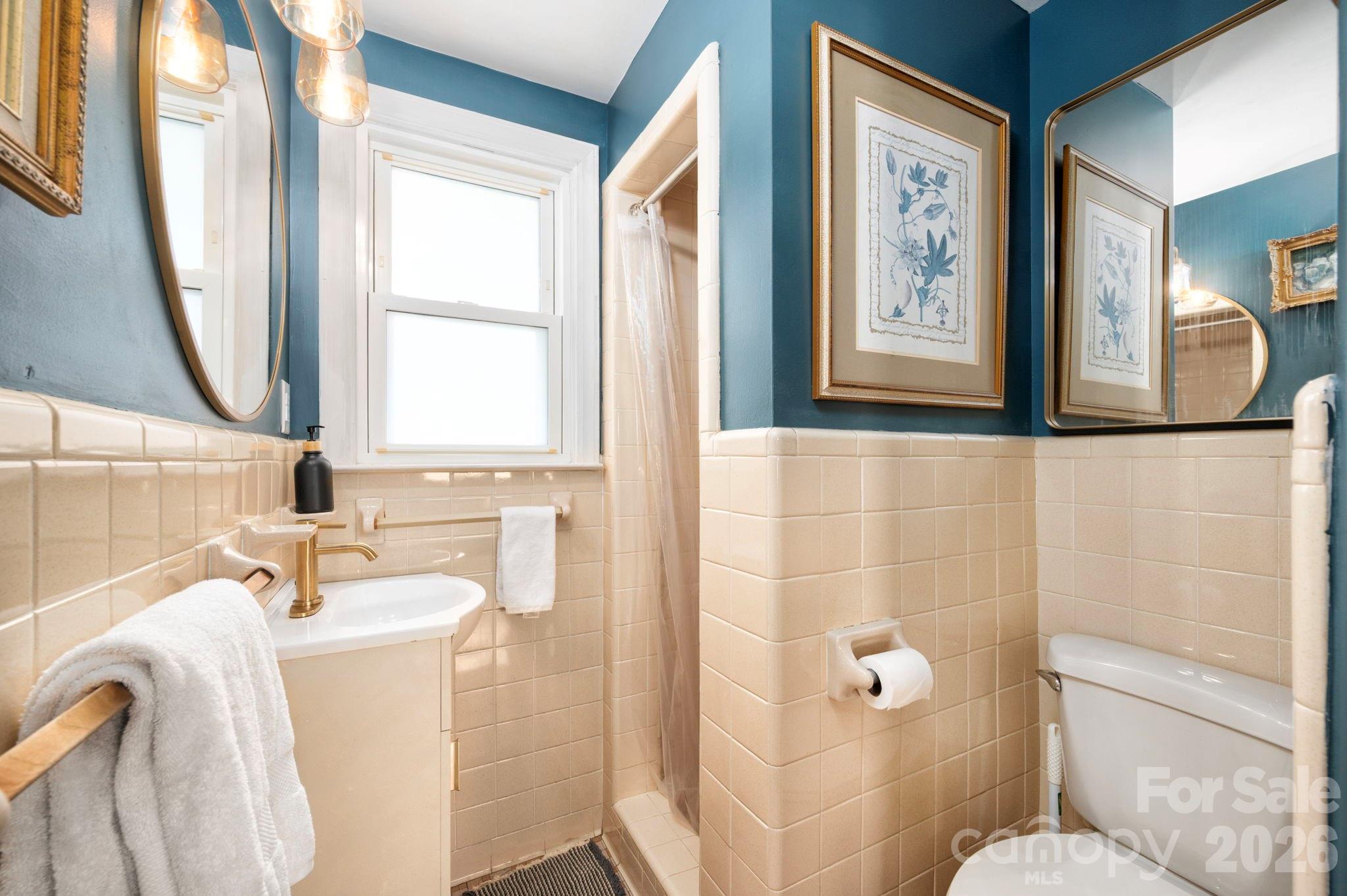 298 Erwin Hills Road Asheville, NC 28806 - Photo 20 of 40