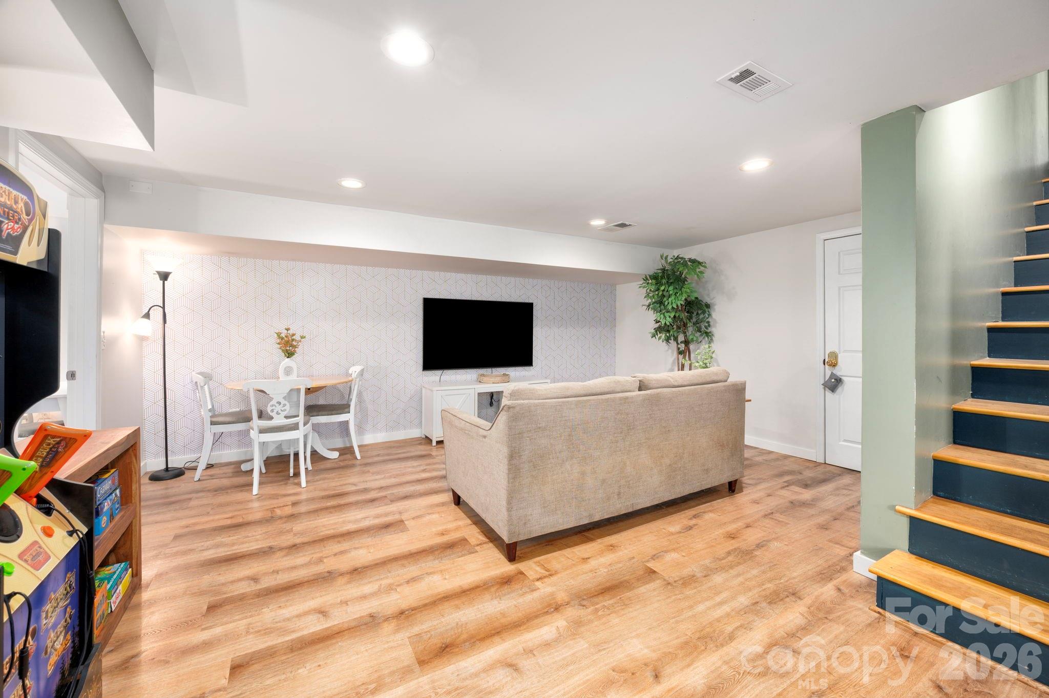 298 Erwin Hills Road Asheville, NC 28806 - Photo 30 of 40