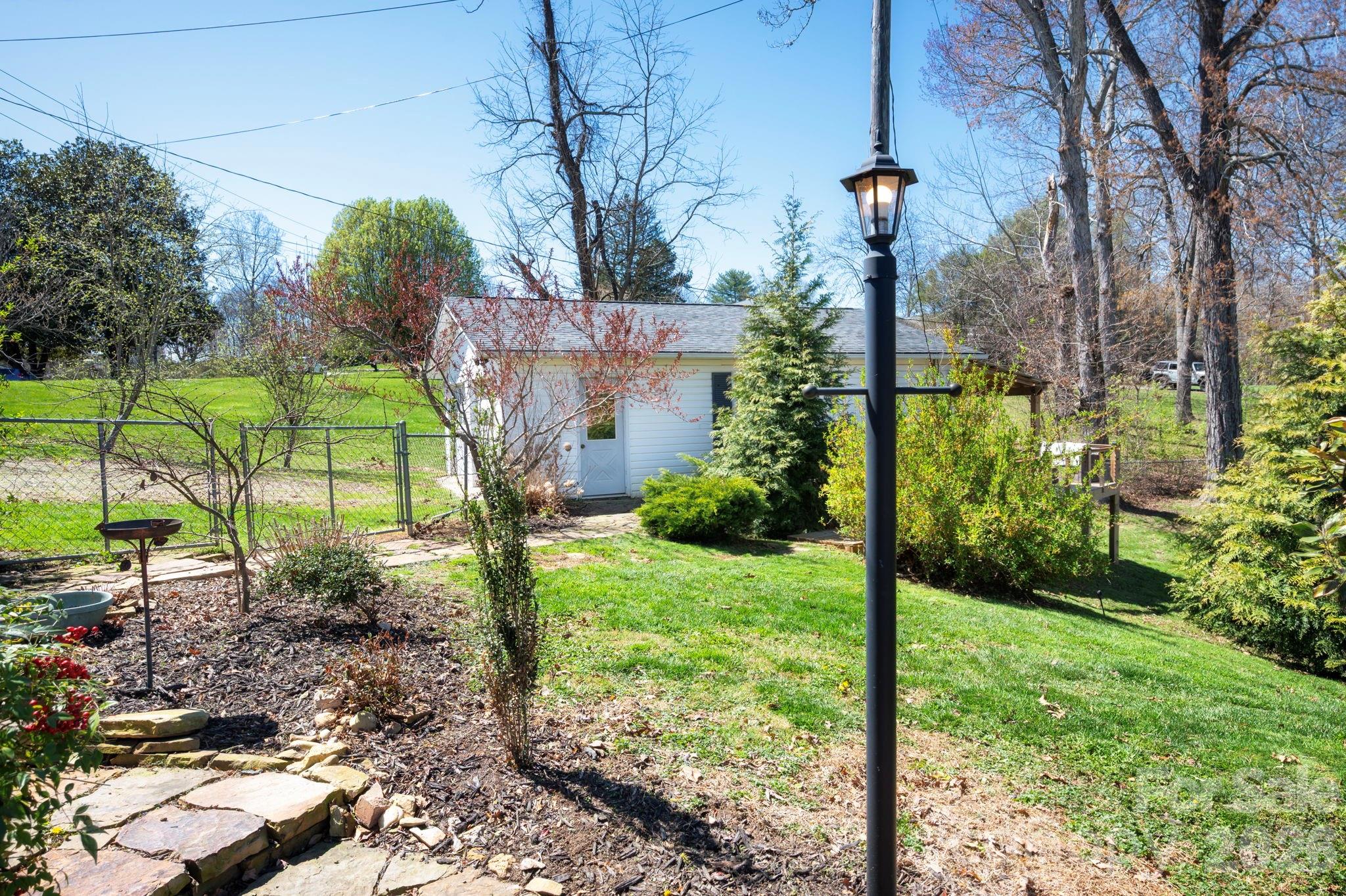 298 Erwin Hills Road Asheville, NC 28806 - Photo 40 of 40