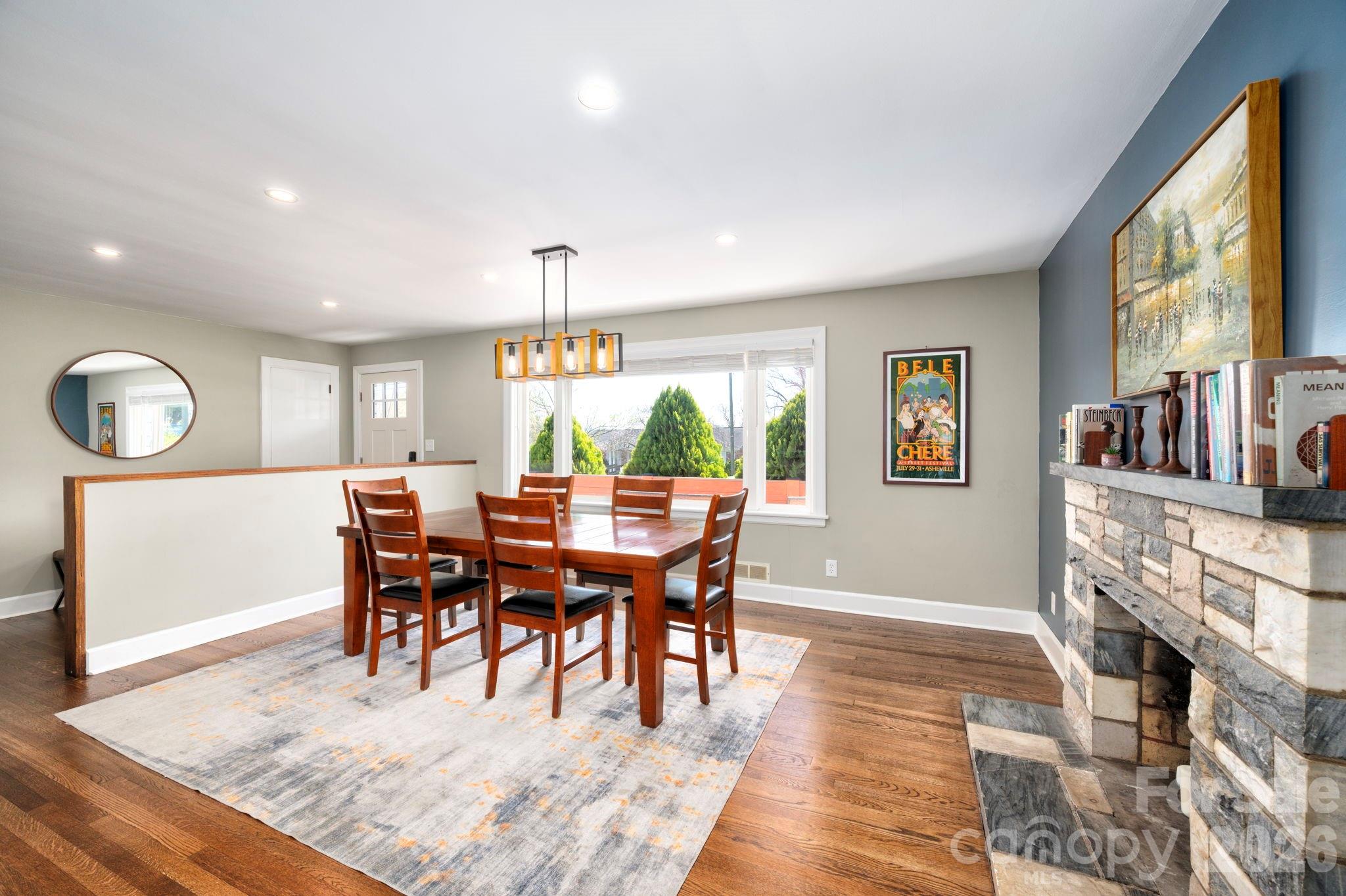 298 Erwin Hills Road Asheville, NC 28806 - Photo 10 of 40