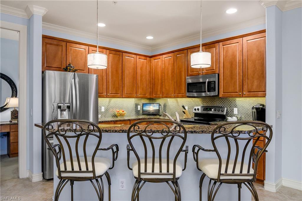 9108 Capistrano Street South, Unit 7402 Naples, FL 34113 - Photo 13 of 50