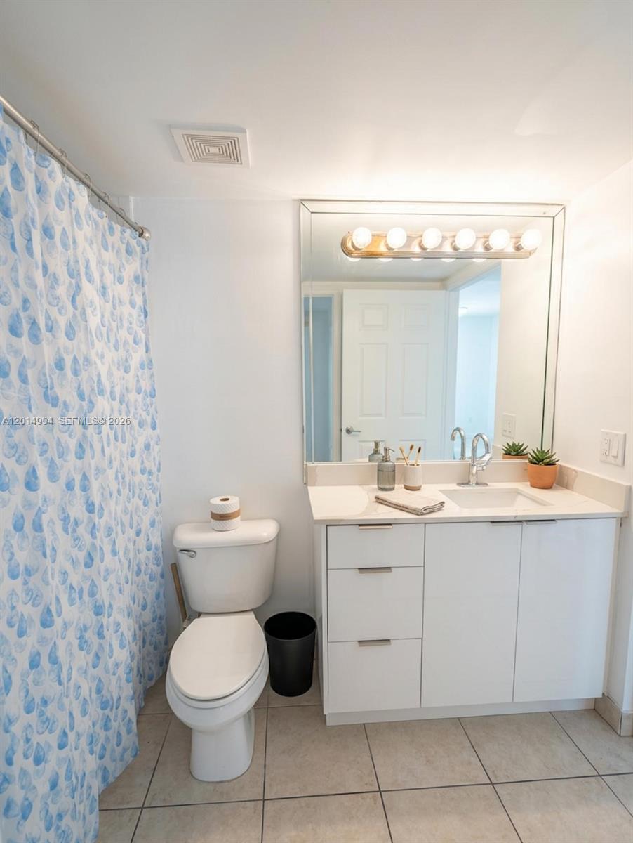 2475 Northwest 16th St Road, Unit 404 Miami, FL 33125 - Photo 4 of 10