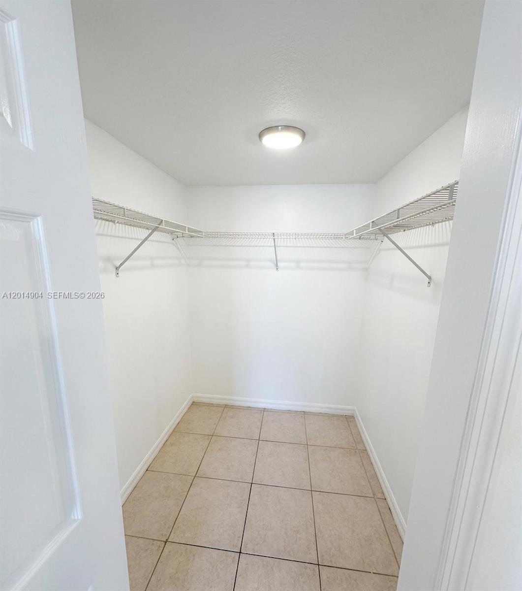2475 Northwest 16th St Road, Unit 404 Miami, FL 33125 - Photo 6 of 10