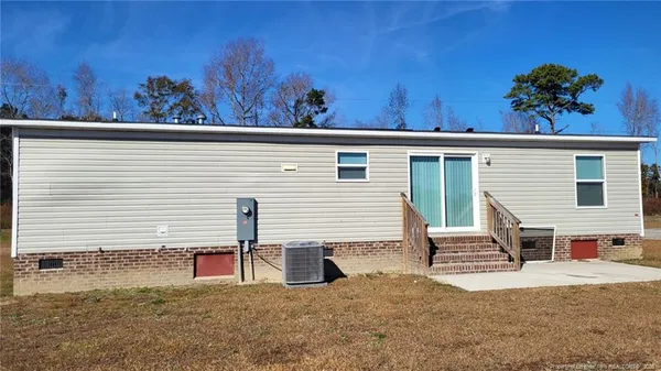 $1,350 | 4224 Meadow Road, Lumberton, NC 28358