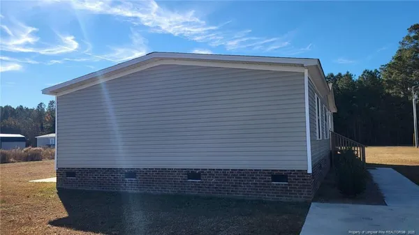 $1,350 | 4224 Meadow Road, Lumberton, NC 28358