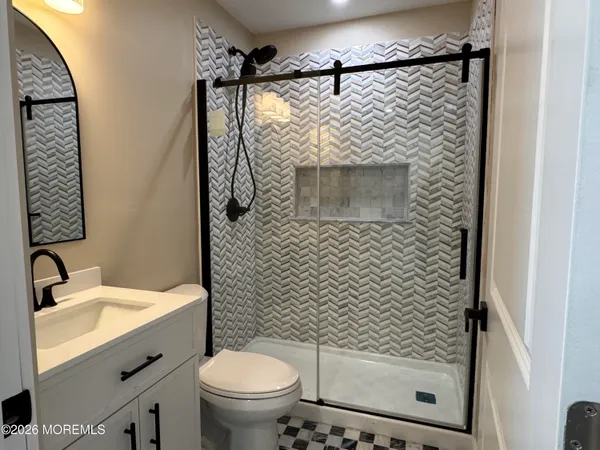 $379,900 | 404 Jamaica Boulevard, Toms River, NJ 08757