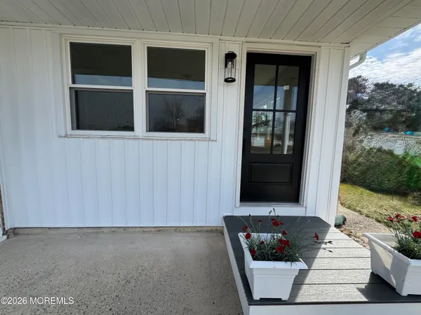 $379,900 | 404 Jamaica Boulevard, Toms River, NJ 08757