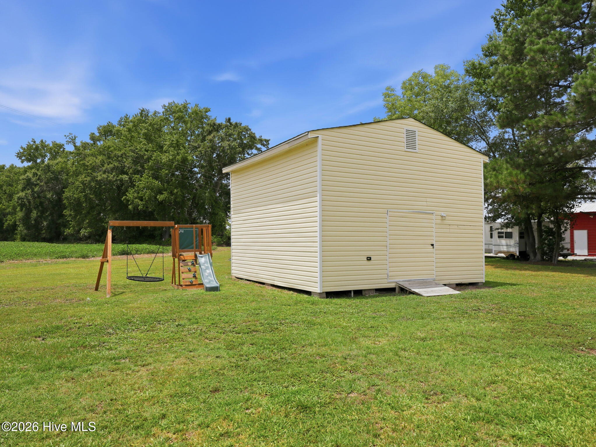 156 Bland Howell Road Kinston, NC 28504 - Photo 7 of 41