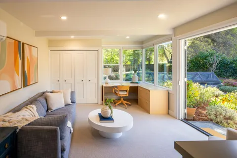 $4,900,000 | 660 Menlo Oaks Drive, Menlo Park, CA 94025