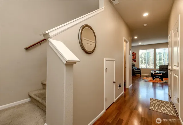 a view of entryway with livingroom and furniture